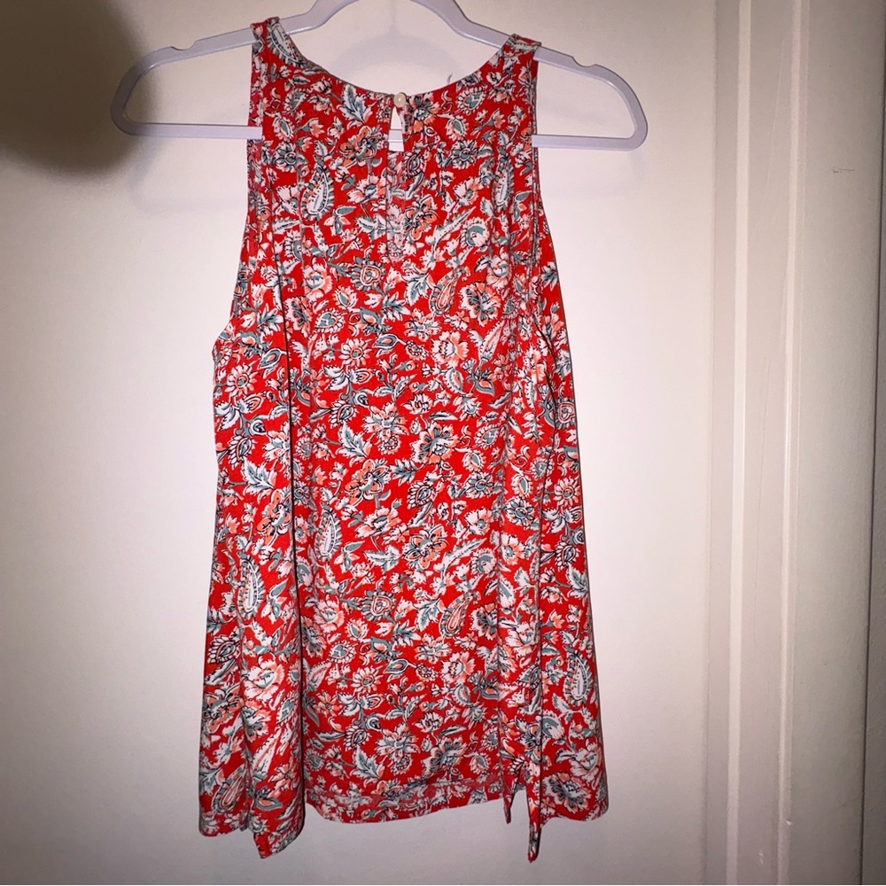 Old Navy Red and Black Floral Top - Picture 4 of 6